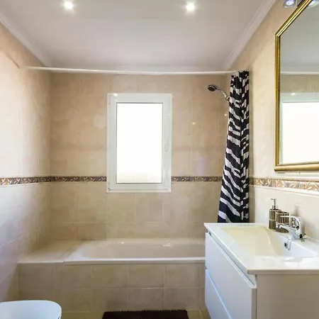 Talkayan By La Oliva